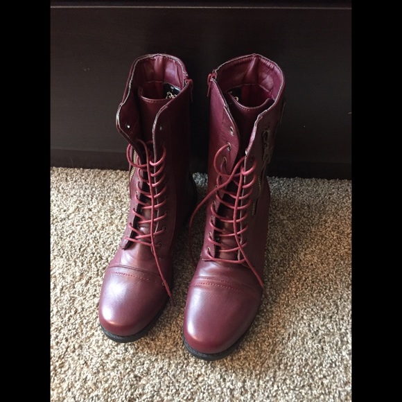 ETC Shoes - NWOT red boots